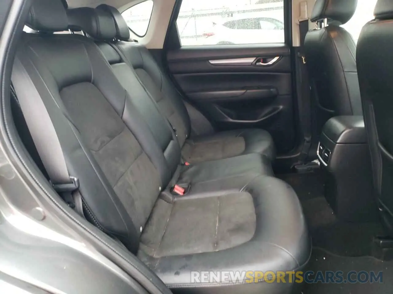 11 Photograph of a damaged car JM3KFBCM4L0780565 MAZDA CX-5 2020