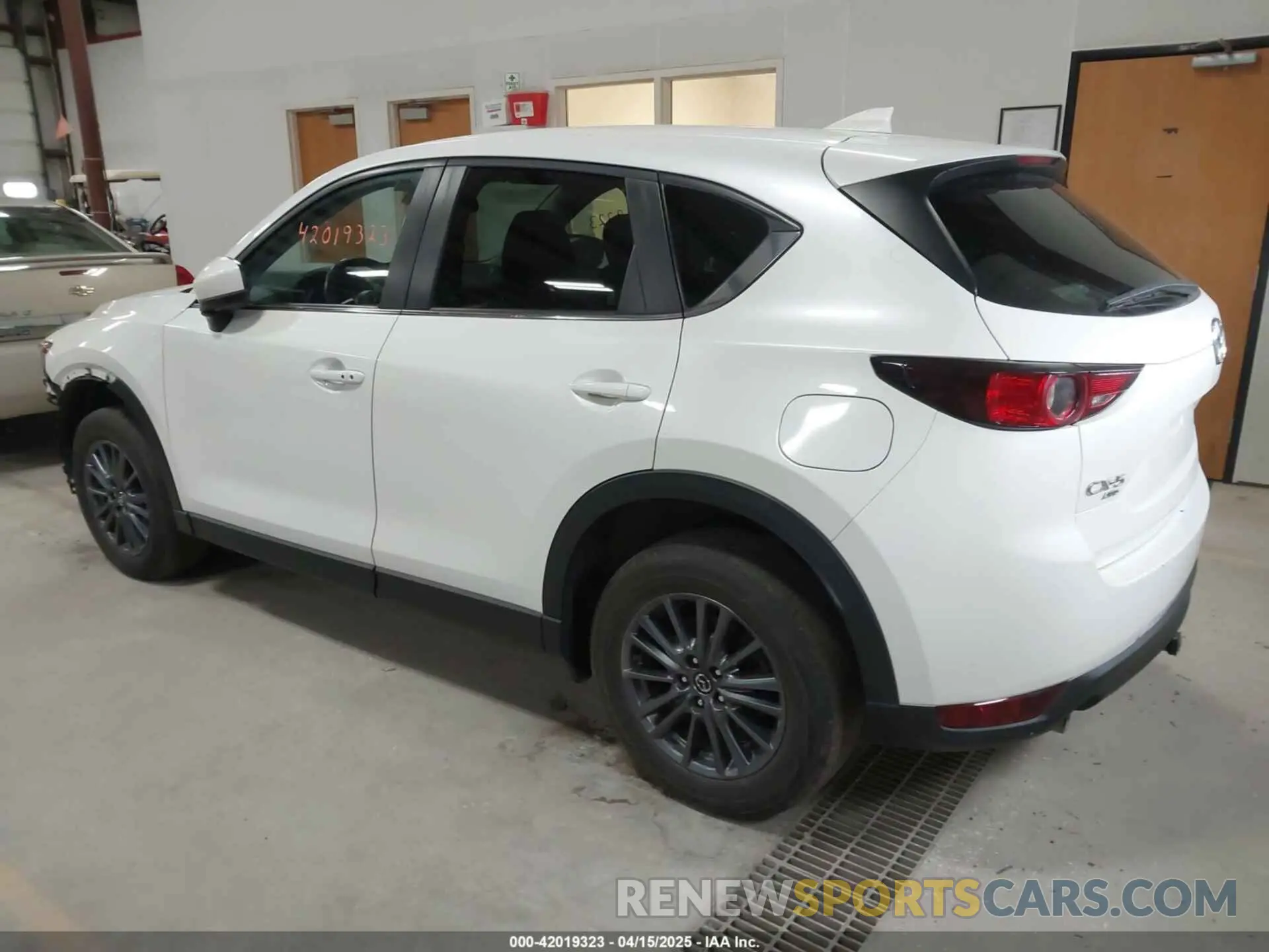 3 Фотография поврежденного автомобиля JM3KFBCM5L0862613 MAZDA CX-5 2020