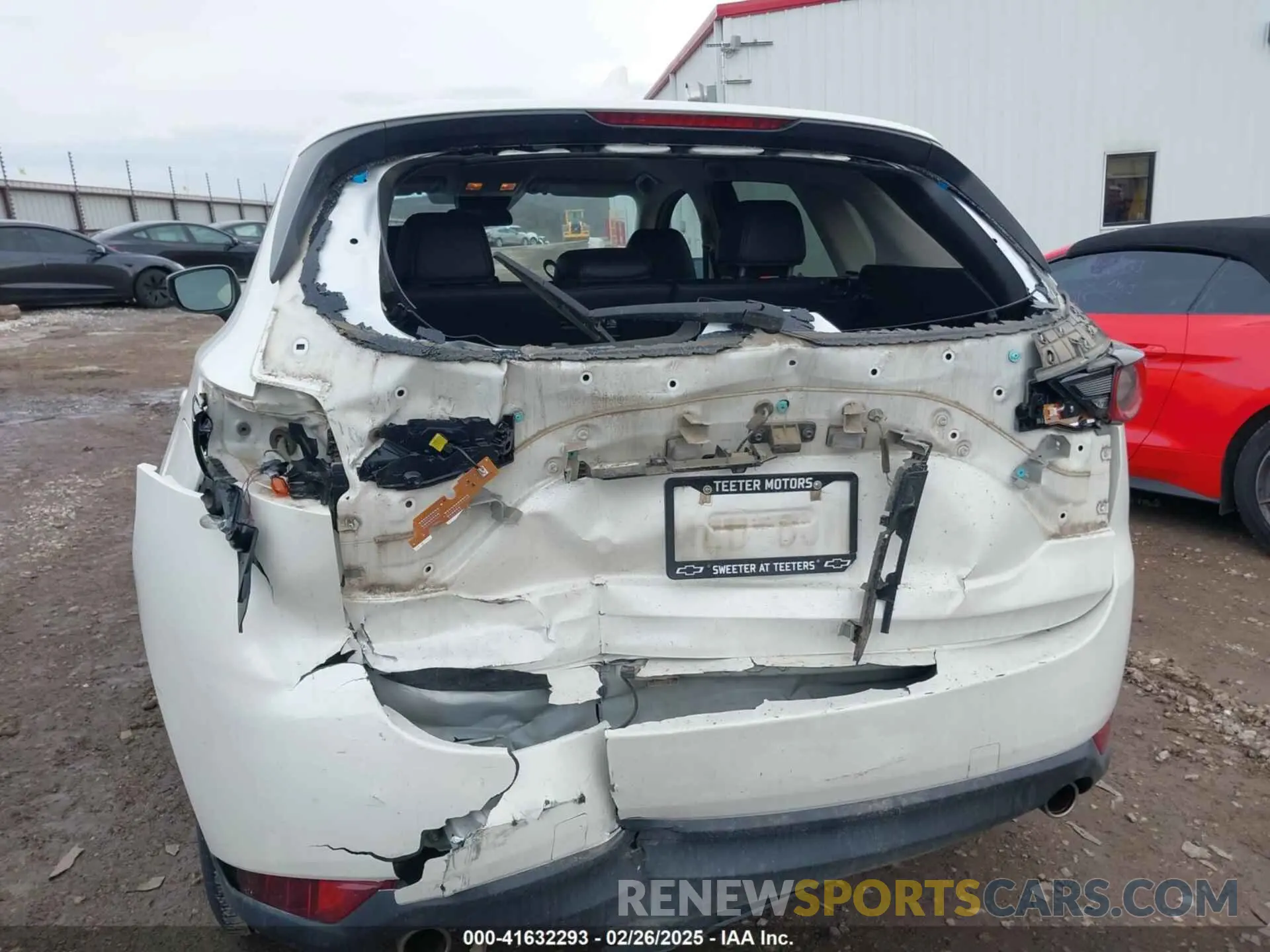 6 Photograph of a damaged car JM3KFBCM6L0764982 MAZDA CX-5 2020