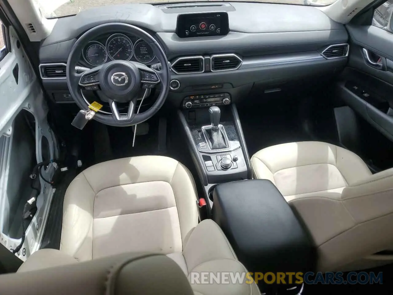 8 Photograph of a damaged car JM3KFBCM8L0868020 MAZDA CX-5 2020