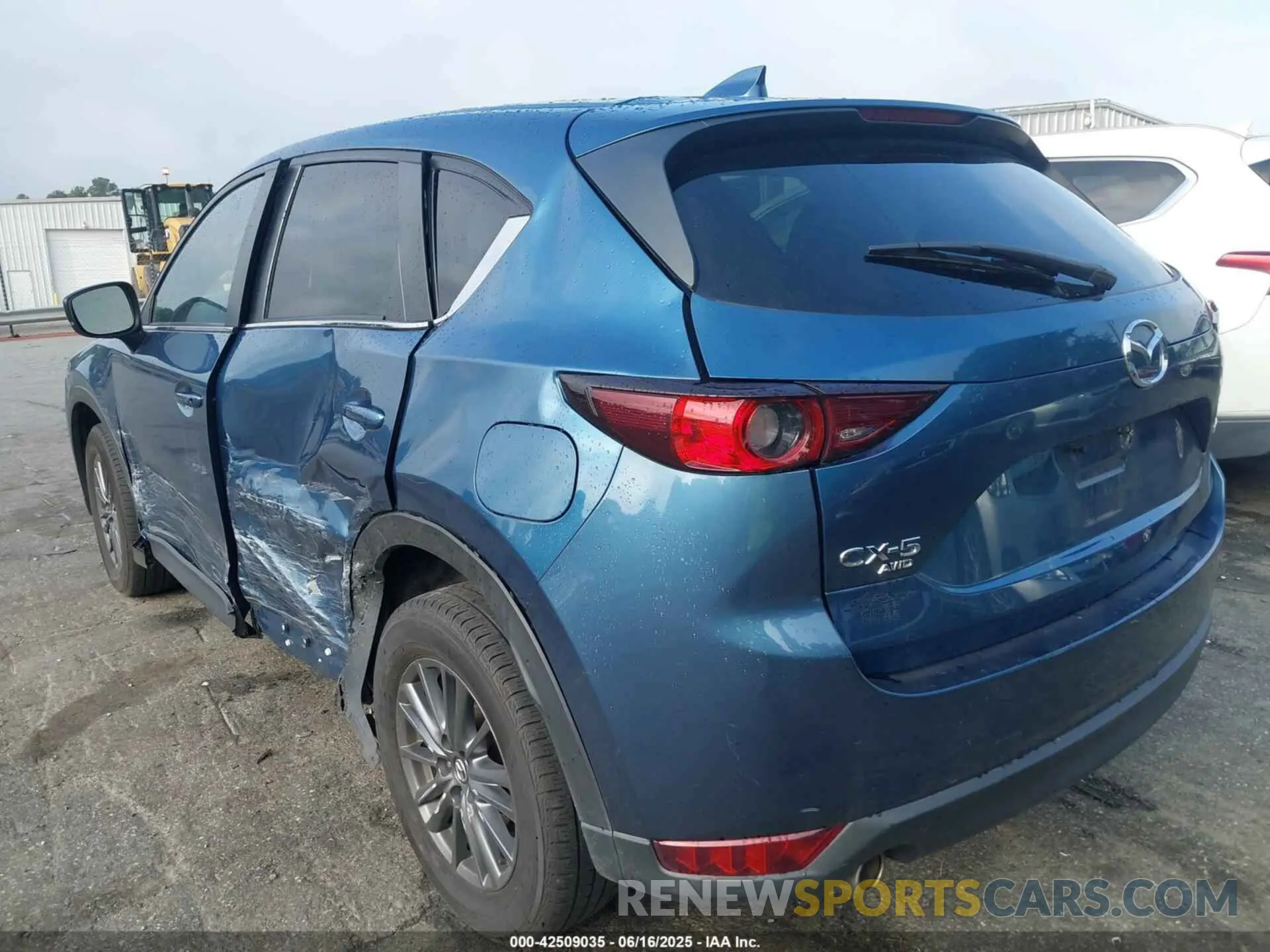 3 Photograph of a damaged car JM3KFBCM9L0747657 MAZDA CX-5 2020