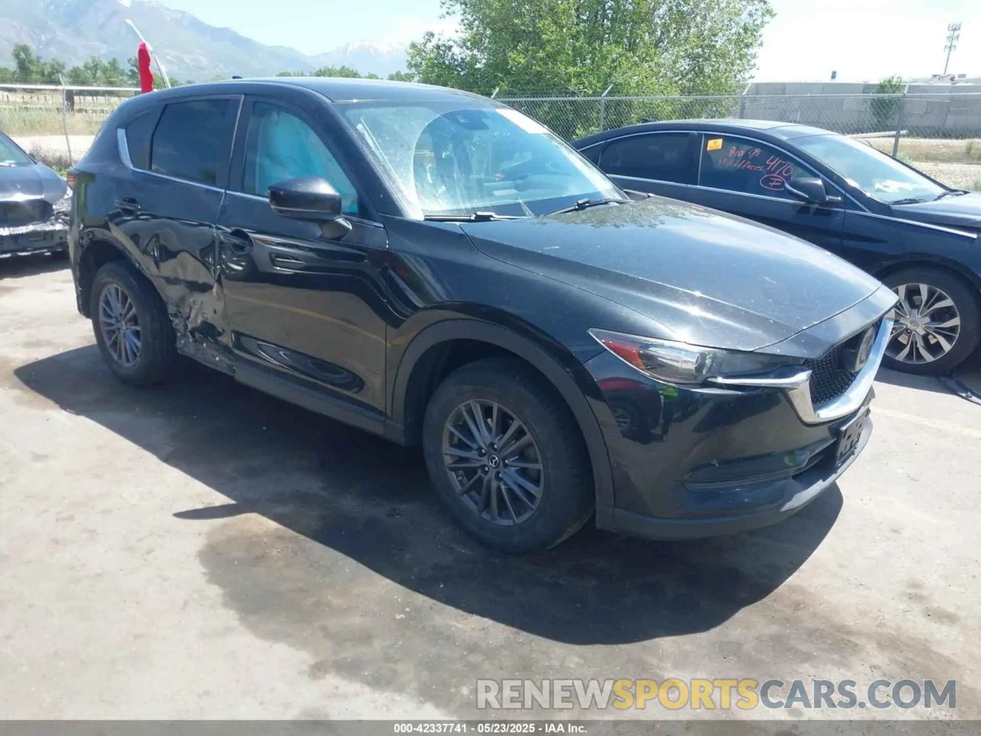 1 Фотография поврежденного автомобиля JM3KFBCMXL0741835 MAZDA CX-5 2020