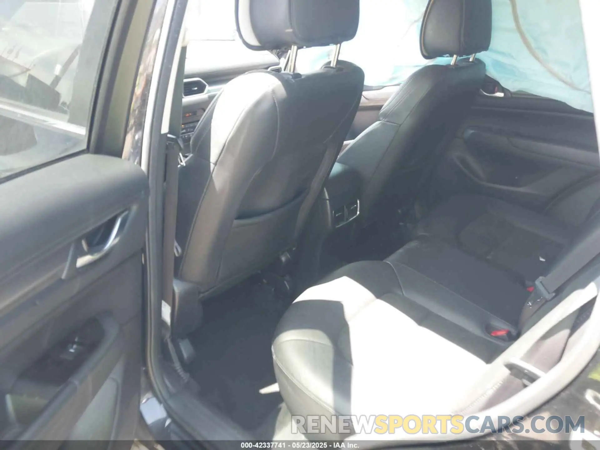 8 Фотография поврежденного автомобиля JM3KFBCMXL0741835 MAZDA CX-5 2020