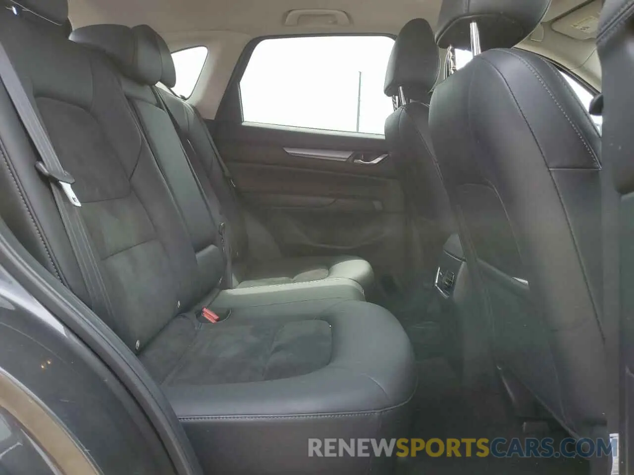 11 Photograph of a damaged car JM3KFBCMXL0850974 MAZDA CX-5 2020