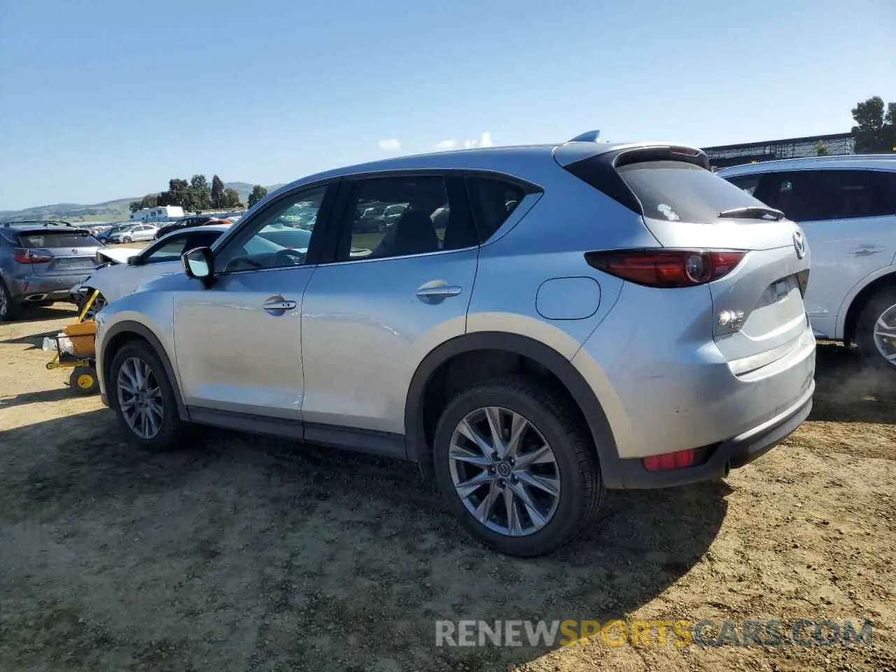 2 Photograph of a damaged car JM3KFBDM0L0741261 MAZDA CX-5 2020