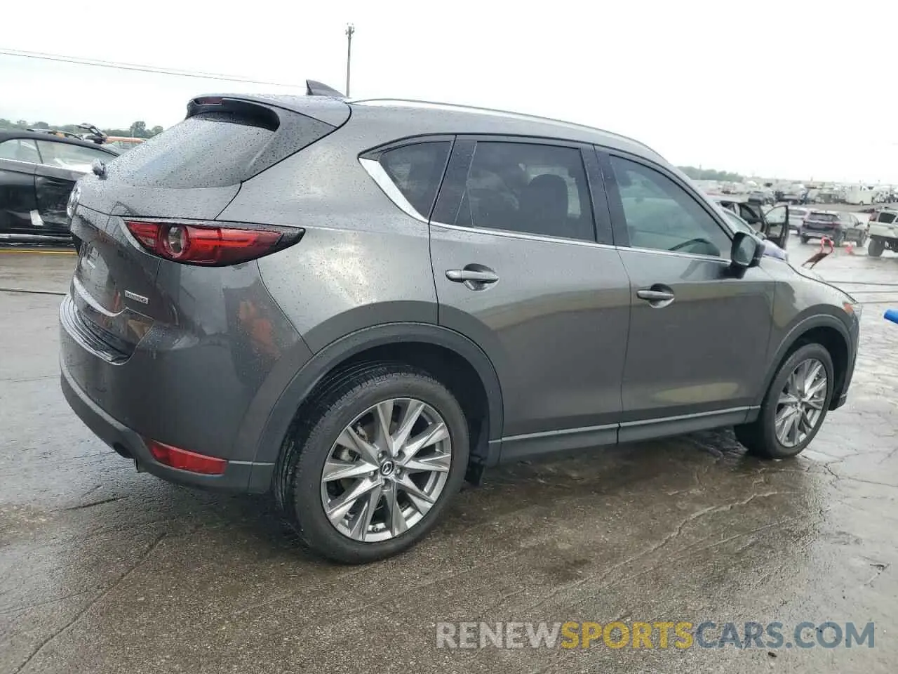 3 Photograph of a damaged car JM3KFBDM0L0825953 MAZDA CX-5 2020