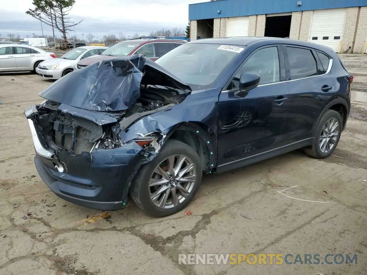 1 Фотография поврежденного автомобиля JM3KFBDM0L0832045 MAZDA CX-5 2020