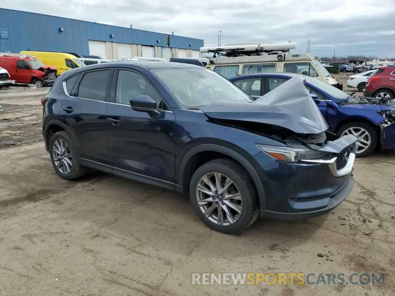 4 Фотография поврежденного автомобиля JM3KFBDM0L0832045 MAZDA CX-5 2020