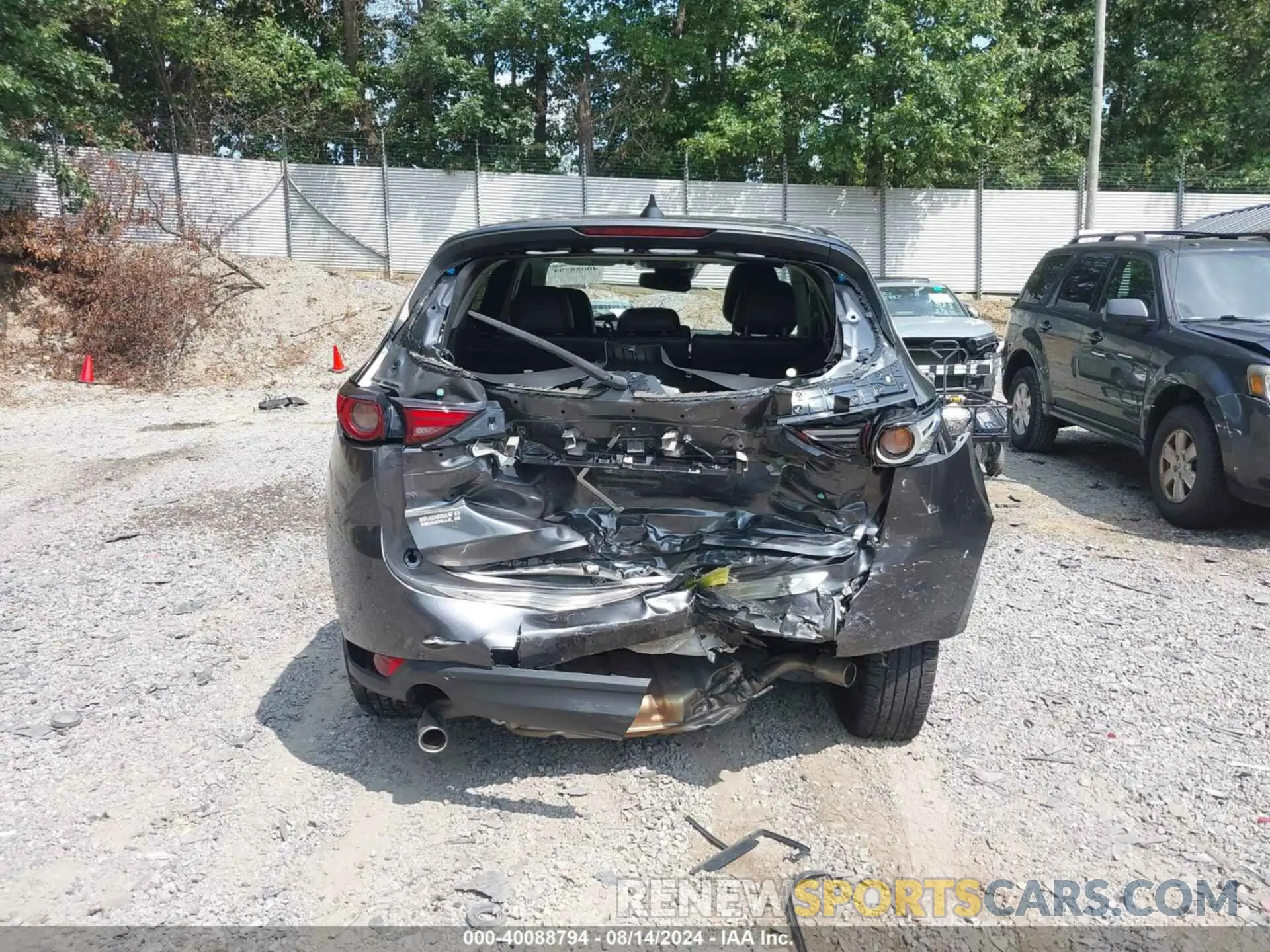 15 Photograph of a damaged car JM3KFBDM1L0821975 MAZDA CX-5 2020