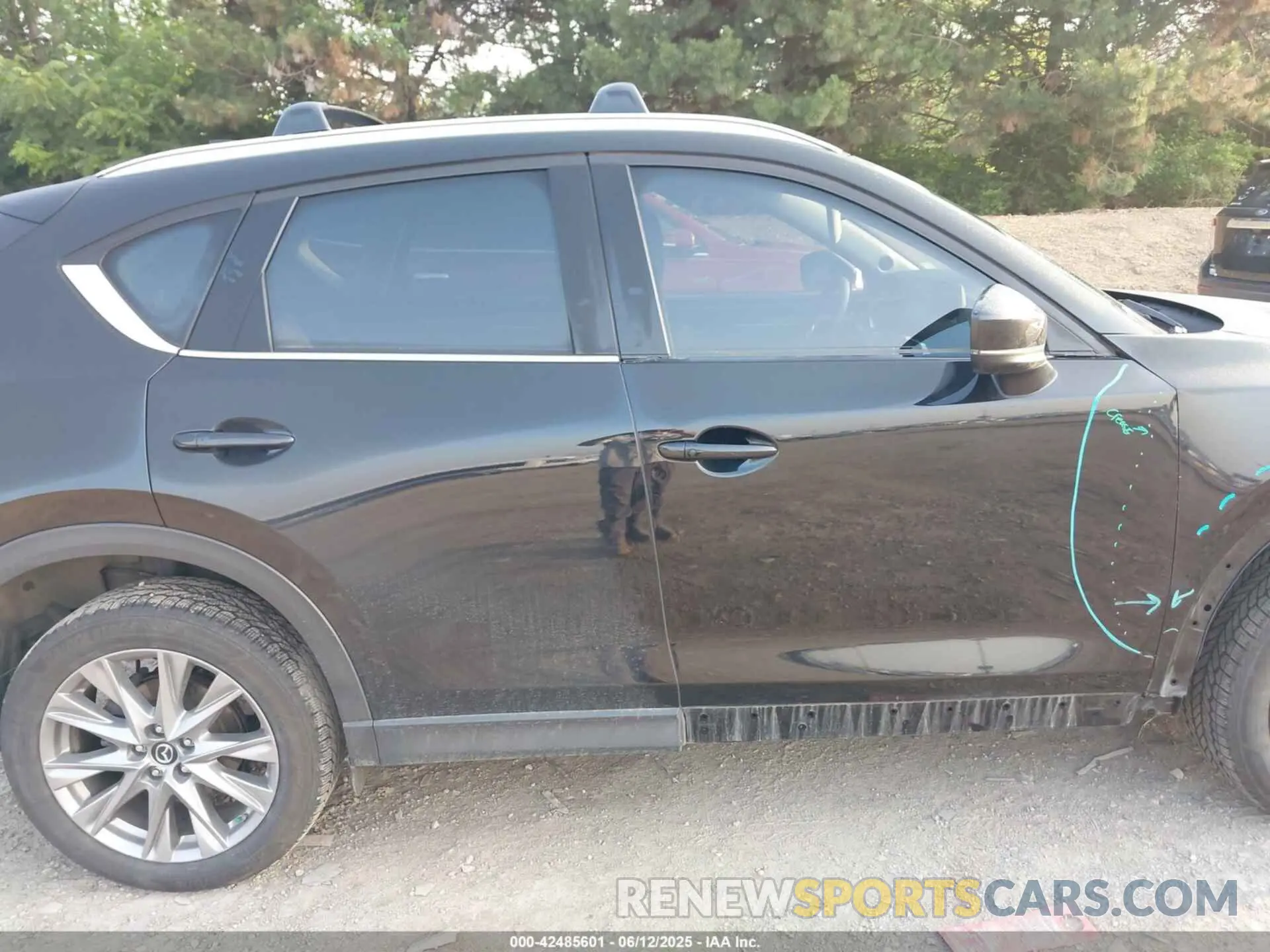 14 Photograph of a damaged car JM3KFBDM1L1809996 MAZDA CX-5 2020