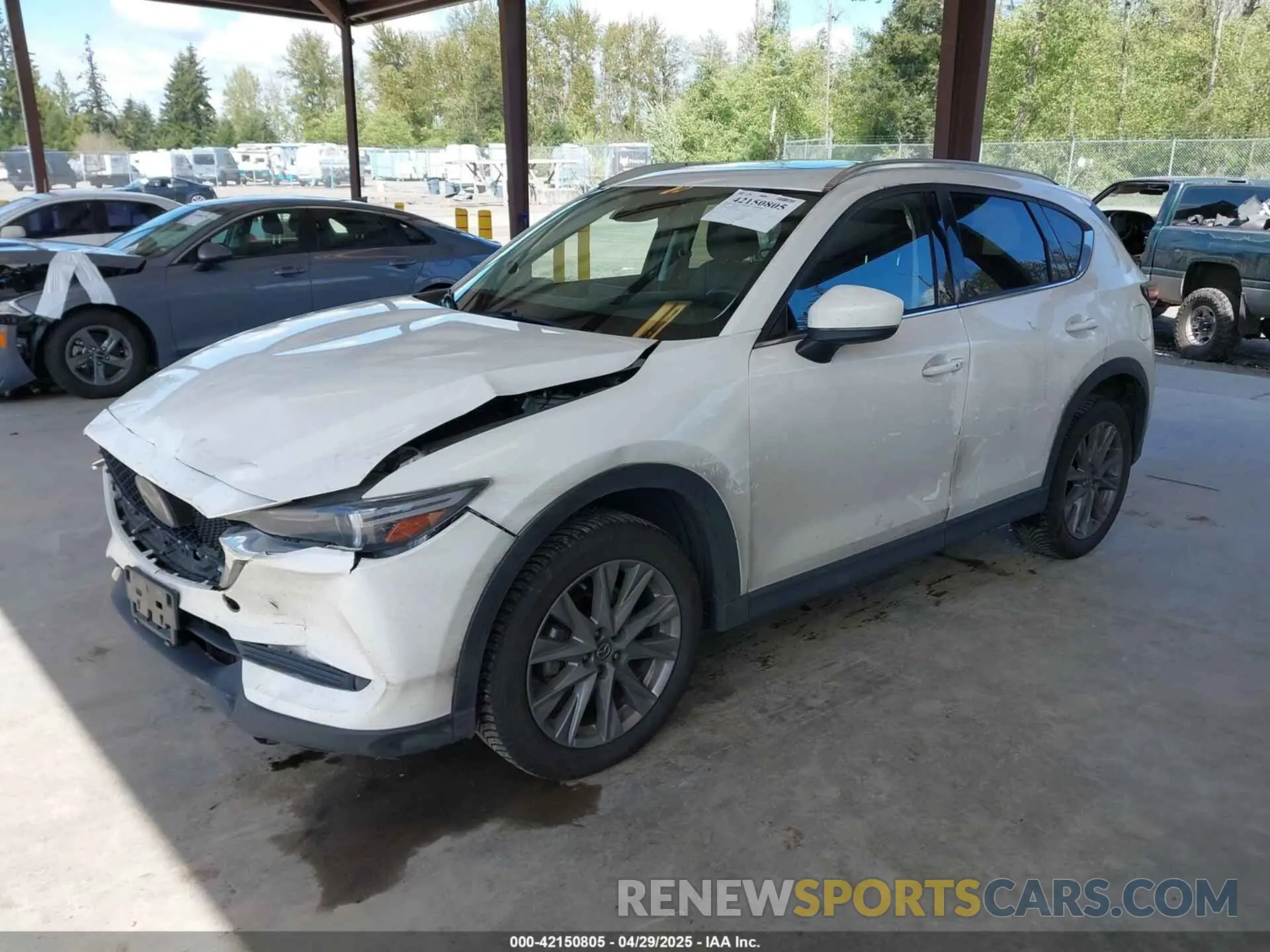 2 Фотография поврежденного автомобиля JM3KFBDM2L0863944 MAZDA CX-5 2020