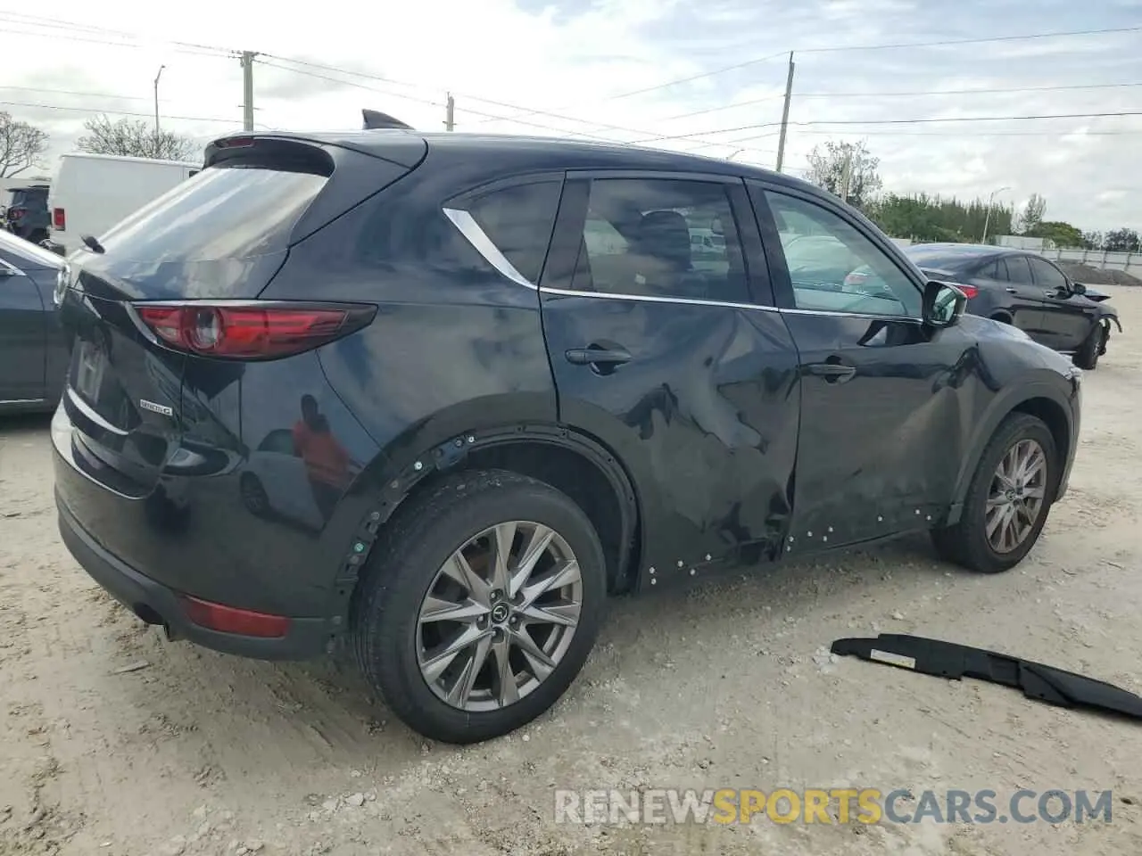 3 Фотография поврежденного автомобиля JM3KFBDM4L0738976 MAZDA CX-5 2020