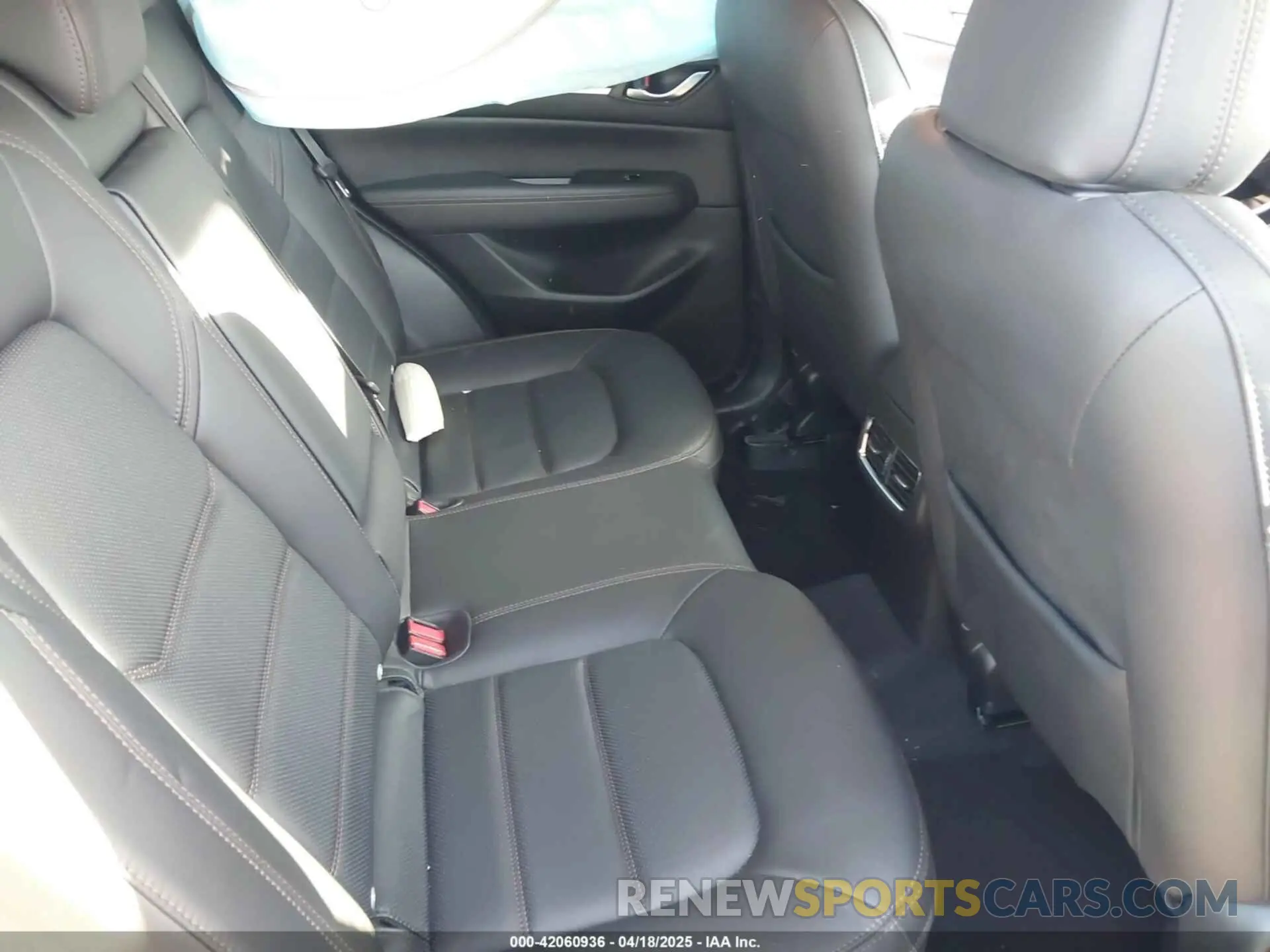 8 Photograph of a damaged car JM3KFBDM4L0779284 MAZDA CX-5 2020