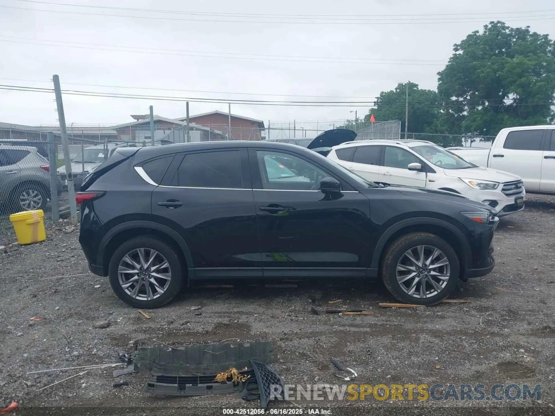 12 Photograph of a damaged car JM3KFBDM4L0857837 MAZDA CX-5 2020