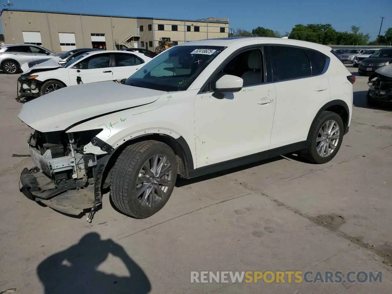 1 Photograph of a damaged car JM3KFBDM5L0862691 MAZDA CX-5 2020