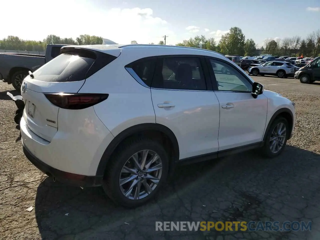 3 Фотография поврежденного автомобиля JM3KFBDM6L0762096 MAZDA CX-5 2020