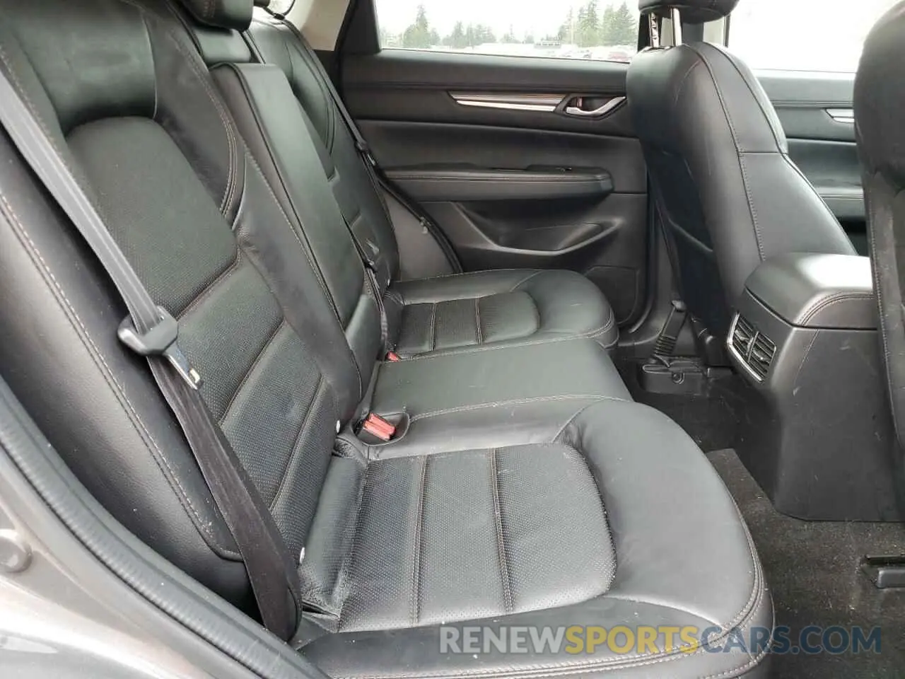 11 Photograph of a damaged car JM3KFBDM6L0815735 MAZDA CX-5 2020