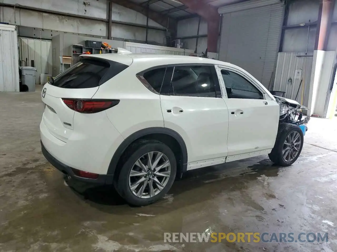 3 Фотография поврежденного автомобиля JM3KFBDM7L0818434 MAZDA CX-5 2020