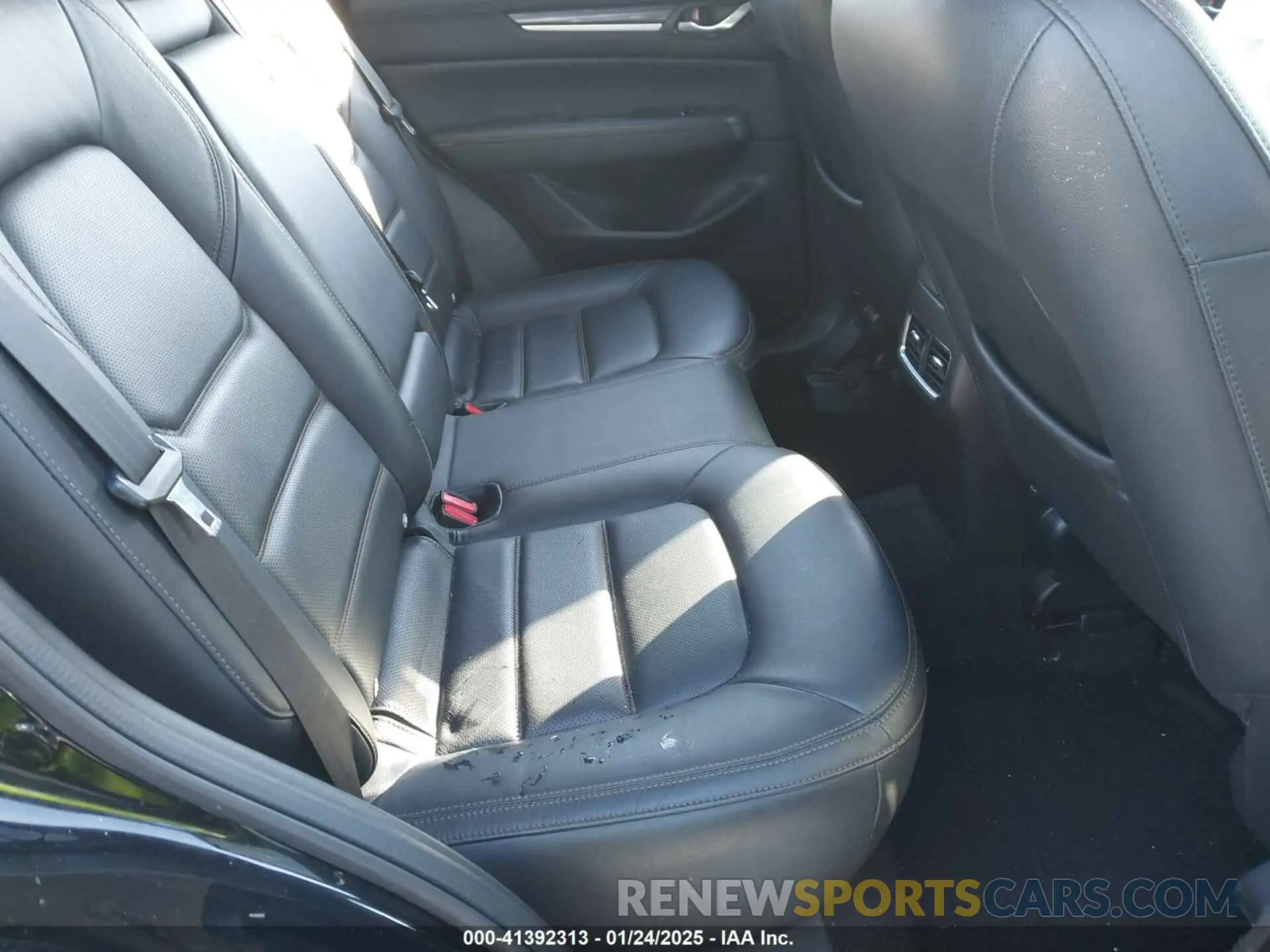 8 Photograph of a damaged car JM3KFBDM7L1807685 MAZDA CX-5 2020