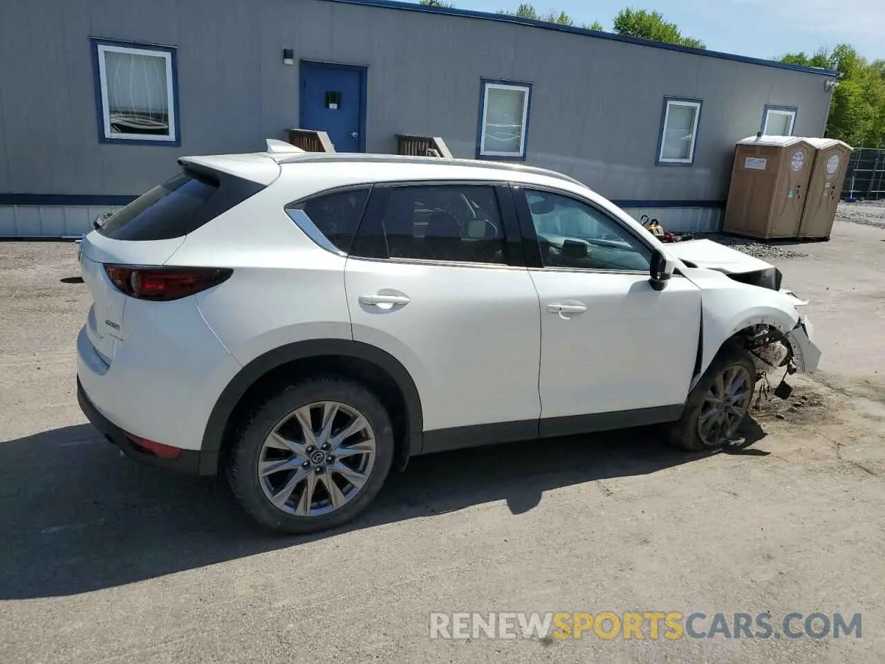 3 Фотография поврежденного автомобиля JM3KFBDM7L1851699 MAZDA CX-5 2020