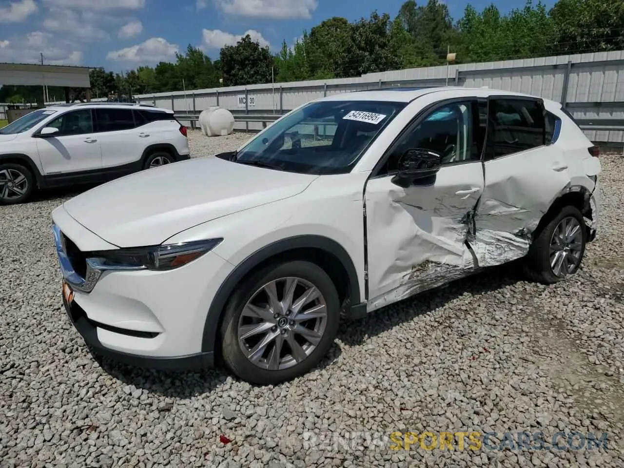 1 Фотография поврежденного автомобиля JM3KFBDM8L0735403 MAZDA CX-5 2020
