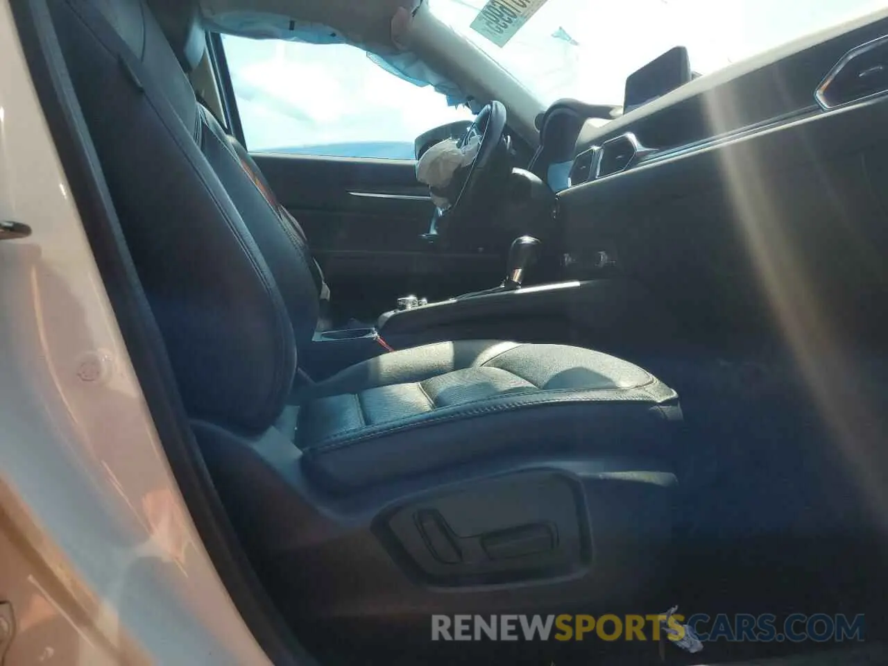 7 Фотография поврежденного автомобиля JM3KFBDM8L0735403 MAZDA CX-5 2020