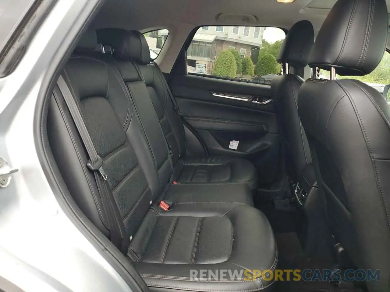 11 Photograph of a damaged car JM3KFBDM8L0825165 MAZDA CX-5 2020