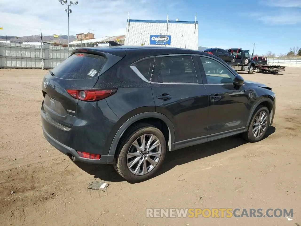 3 Фотография поврежденного автомобиля JM3KFBDMXL1735154 MAZDA CX-5 2020