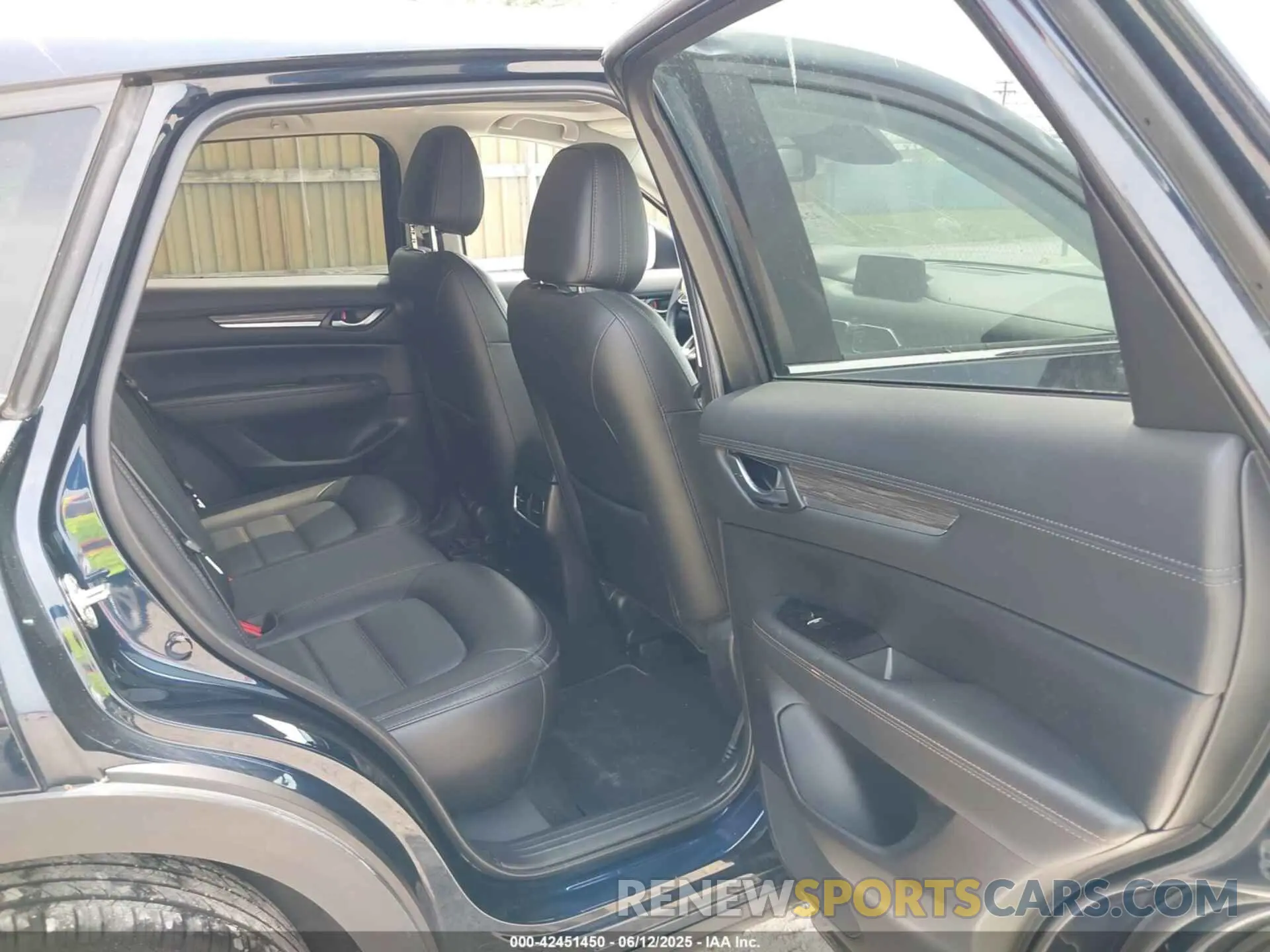 8 Фотография поврежденного автомобиля JM3KFBDMXL1742847 MAZDA CX-5 2020
