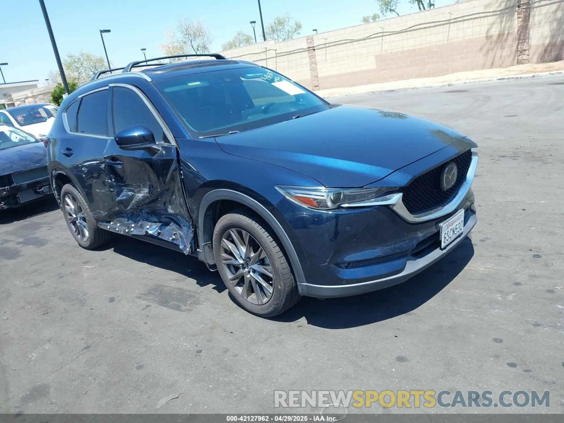 1 Фотография поврежденного автомобиля JM3KFBEY3L0747024 MAZDA CX-5 2020