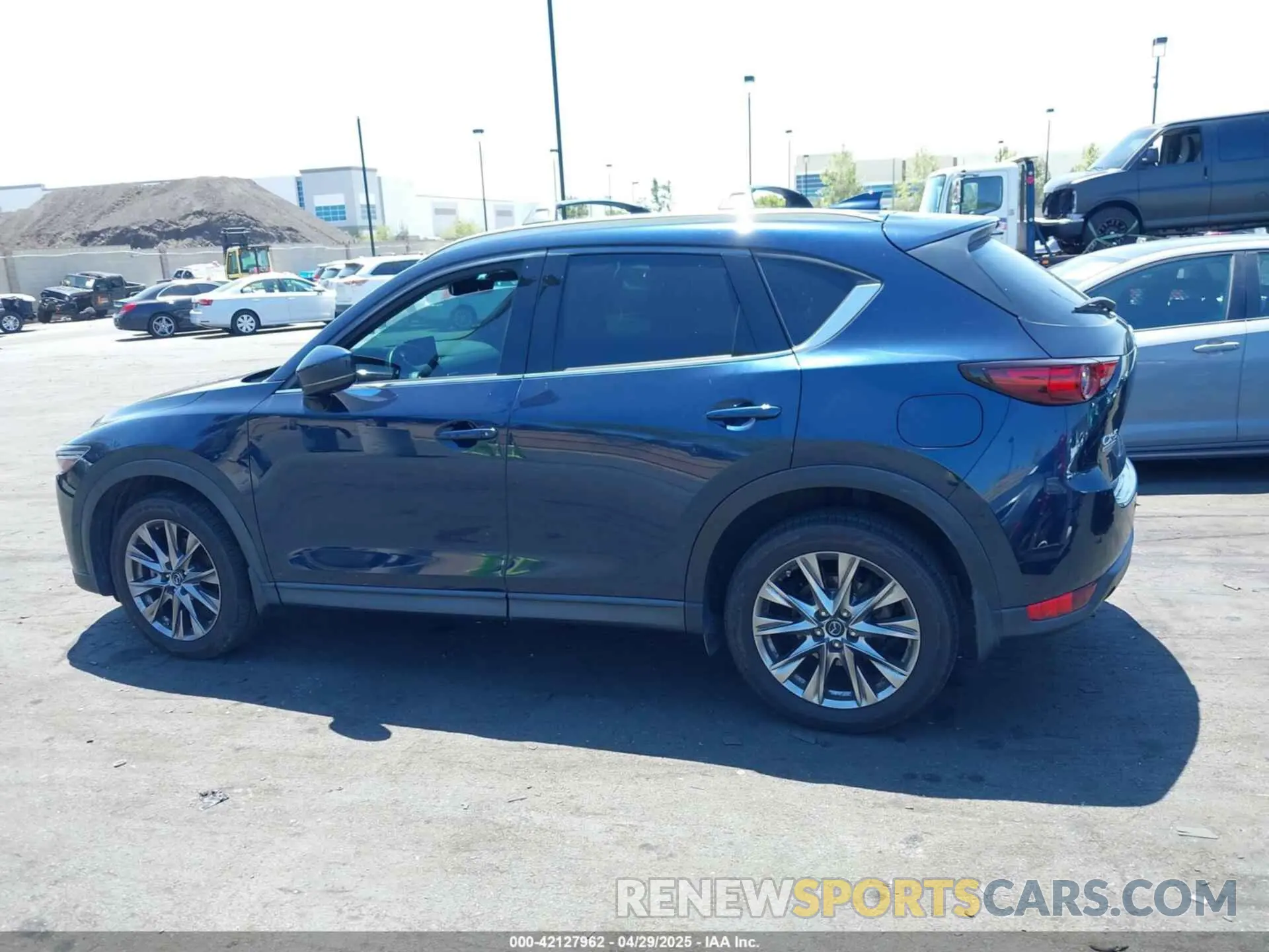 15 Фотография поврежденного автомобиля JM3KFBEY3L0747024 MAZDA CX-5 2020