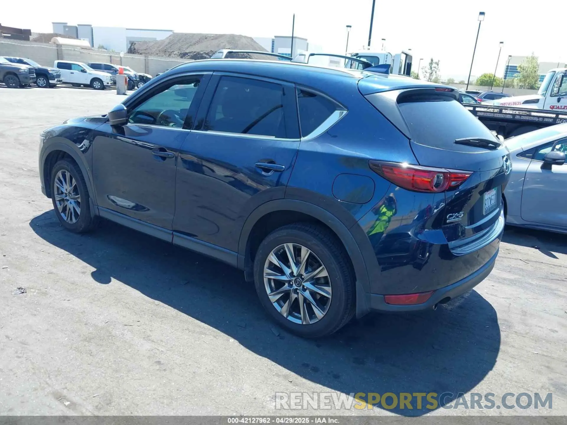 3 Фотография поврежденного автомобиля JM3KFBEY3L0747024 MAZDA CX-5 2020