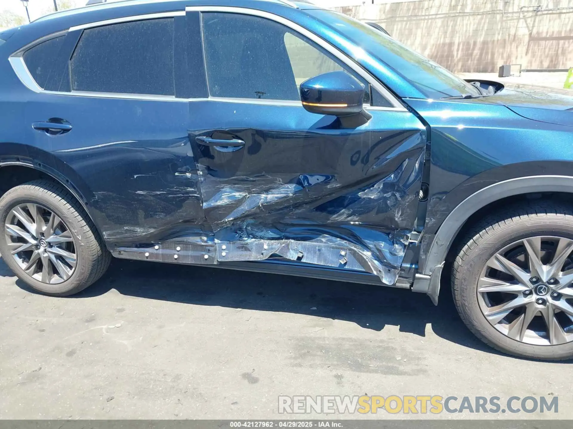 6 Фотография поврежденного автомобиля JM3KFBEY3L0747024 MAZDA CX-5 2020