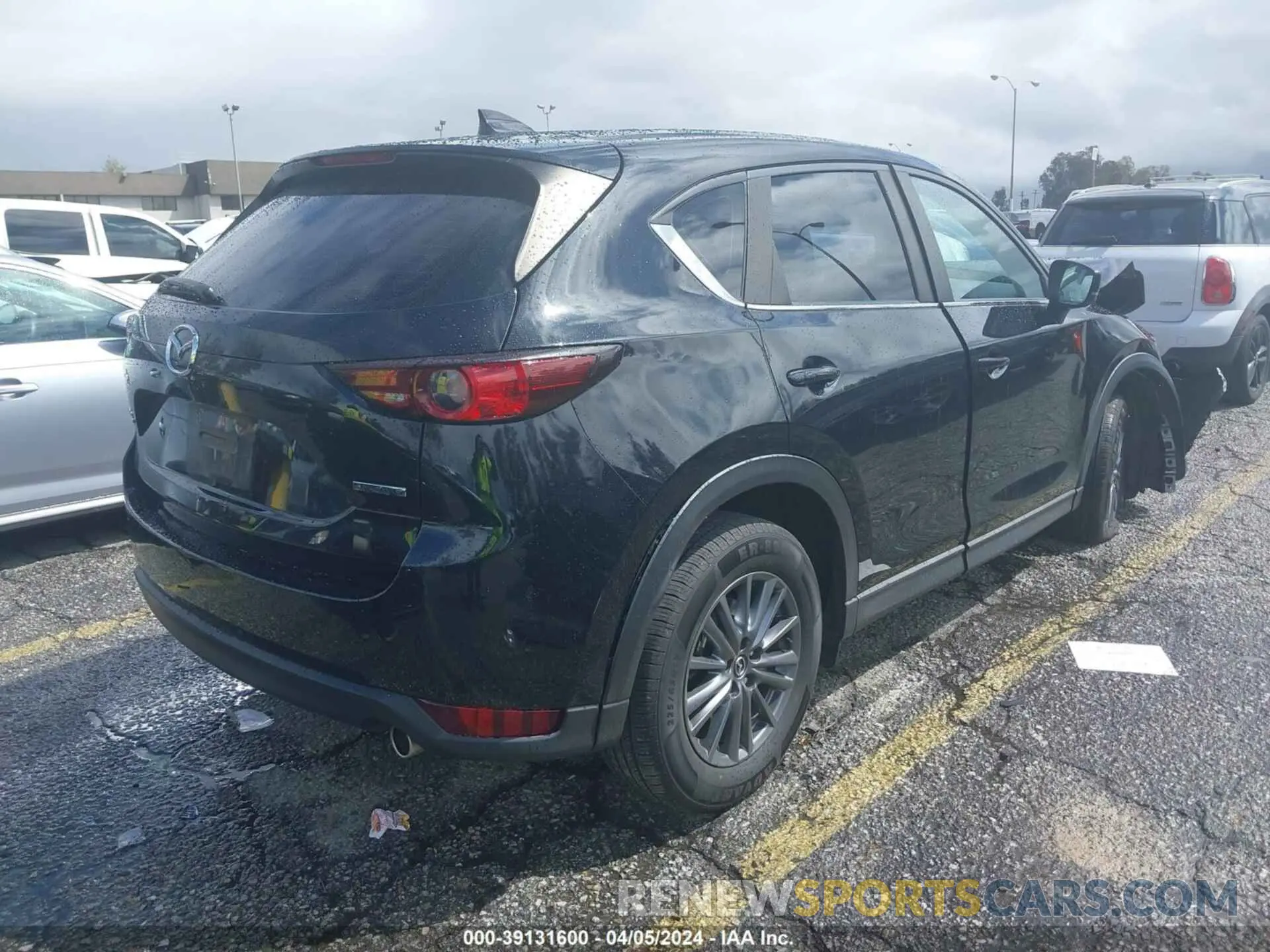 4 Photograph of a damaged car JM3KFABM1M0356760 MAZDA CX-5 2021