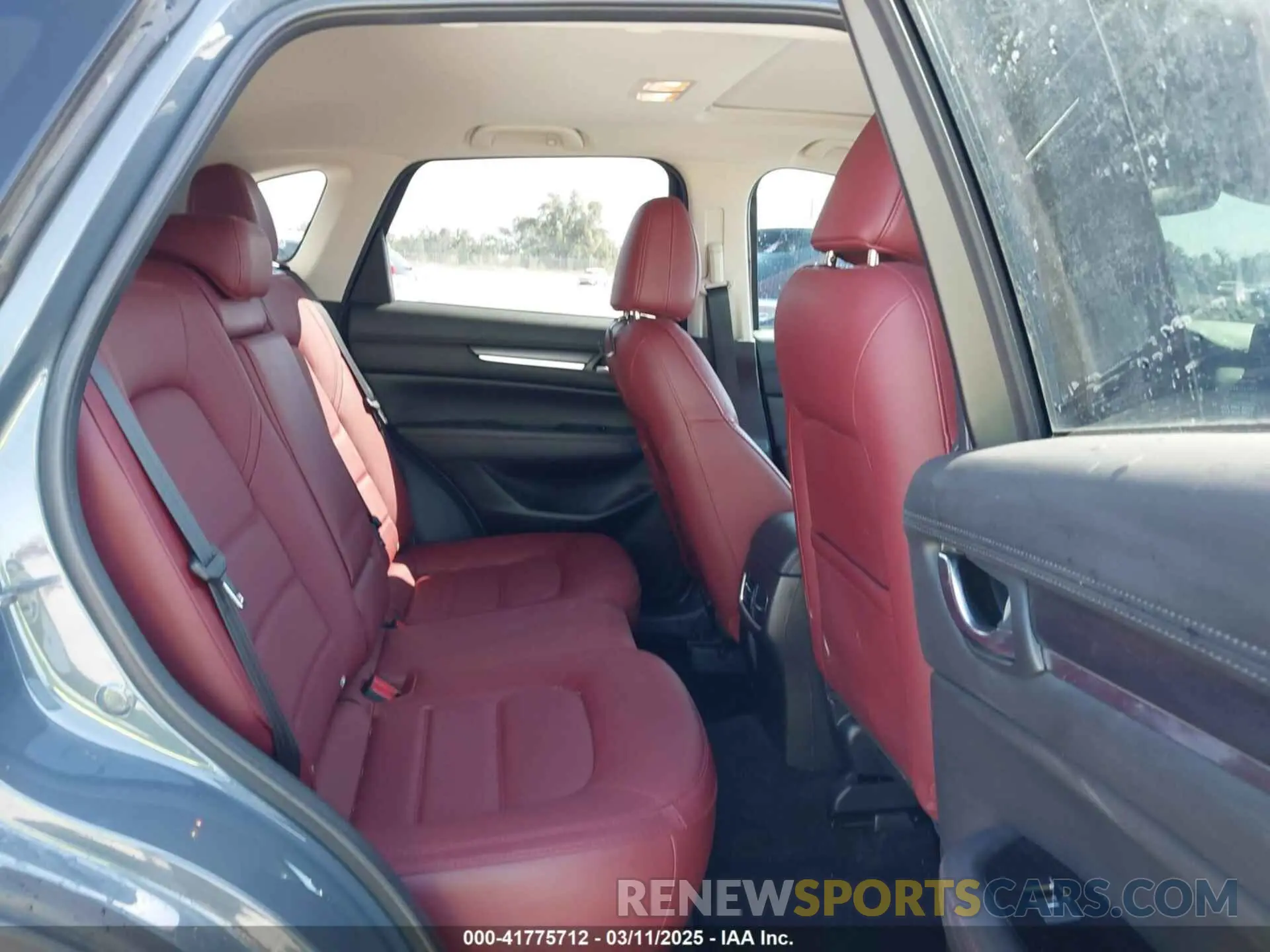 8 Фотография поврежденного автомобиля JM3KFACM1M0317763 MAZDA CX-5 2021