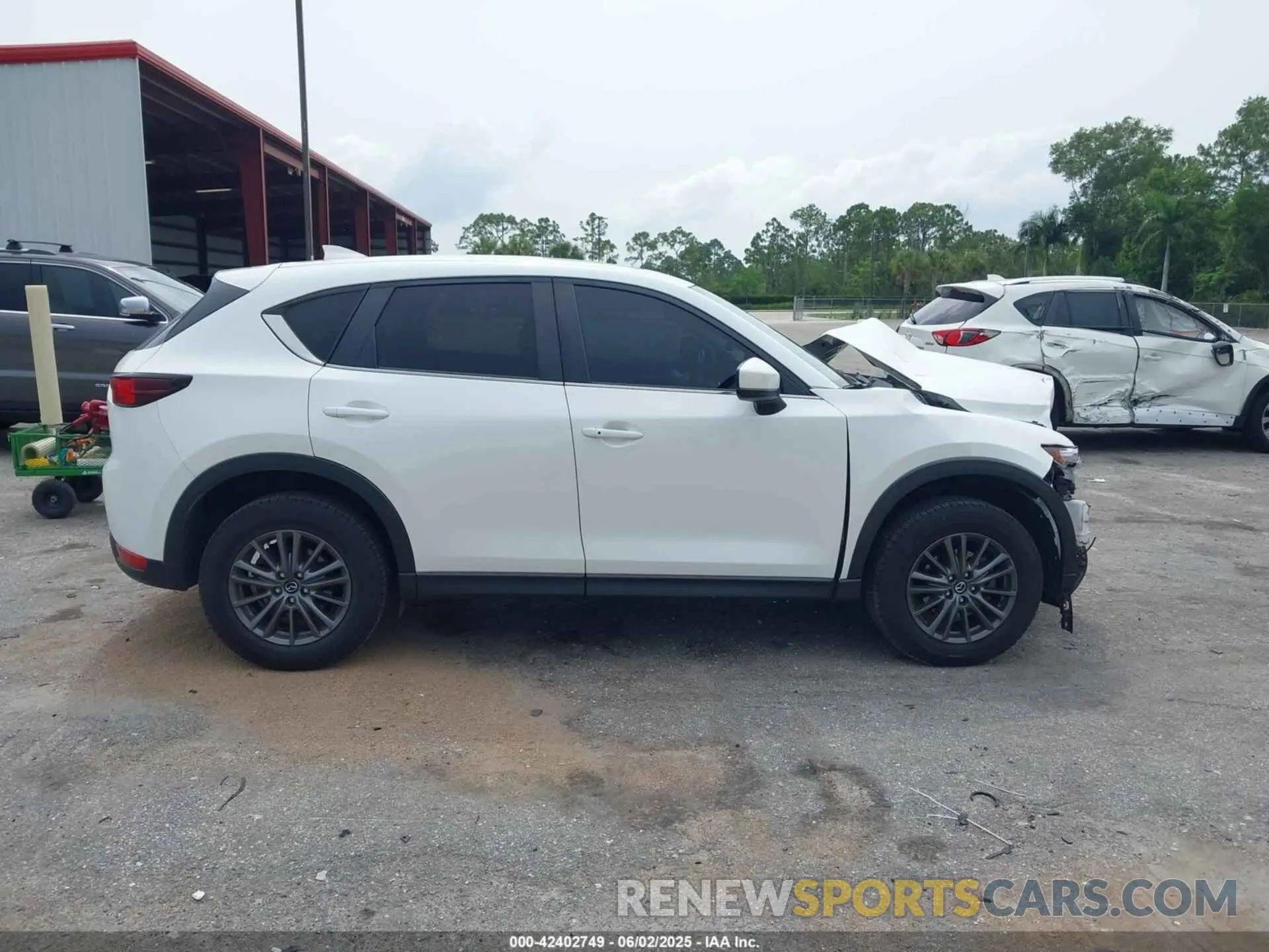 14 Photograph of a damaged car JM3KFACM1M0428782 MAZDA CX-5 2021