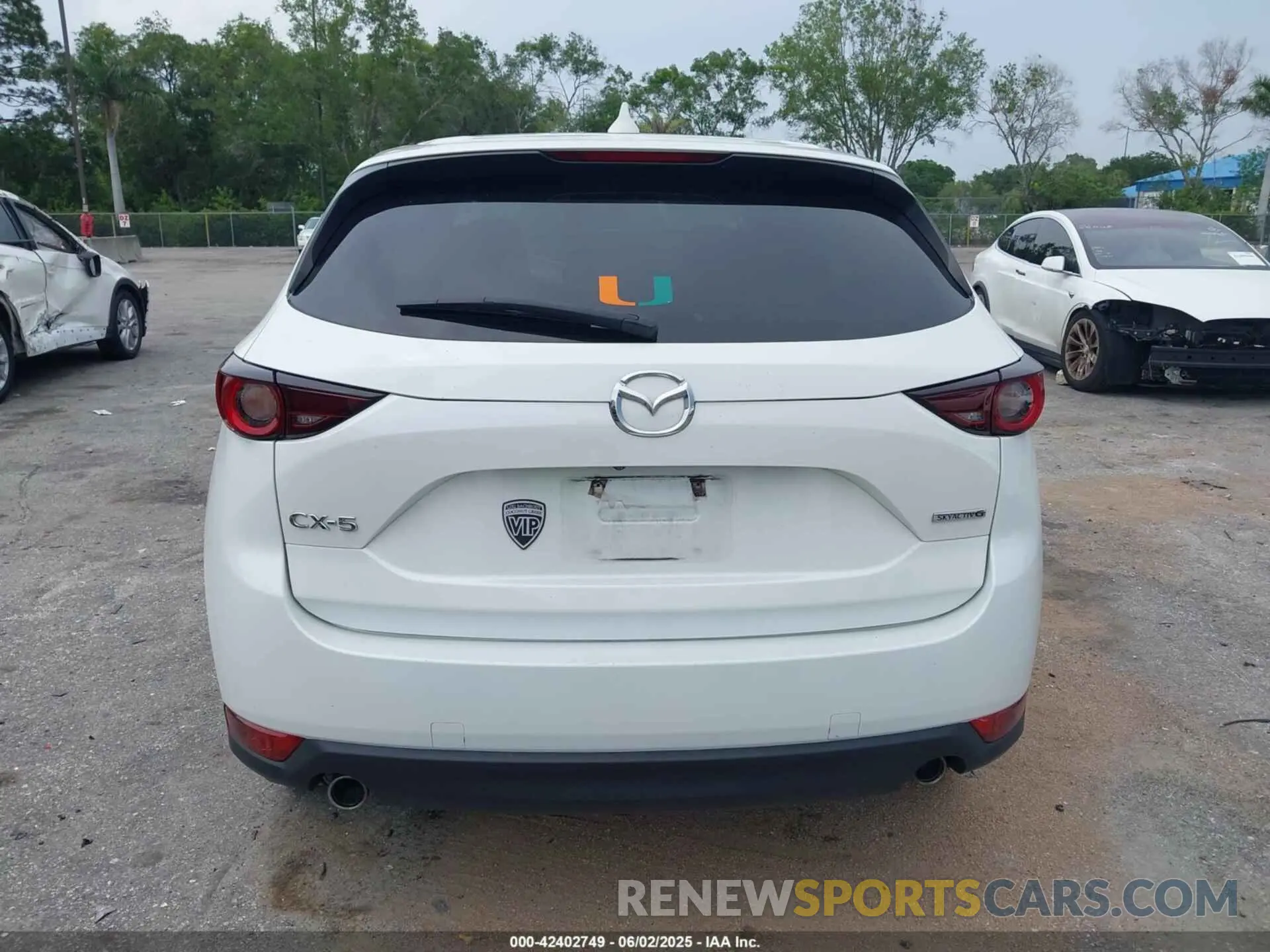 17 Photograph of a damaged car JM3KFACM1M0428782 MAZDA CX-5 2021