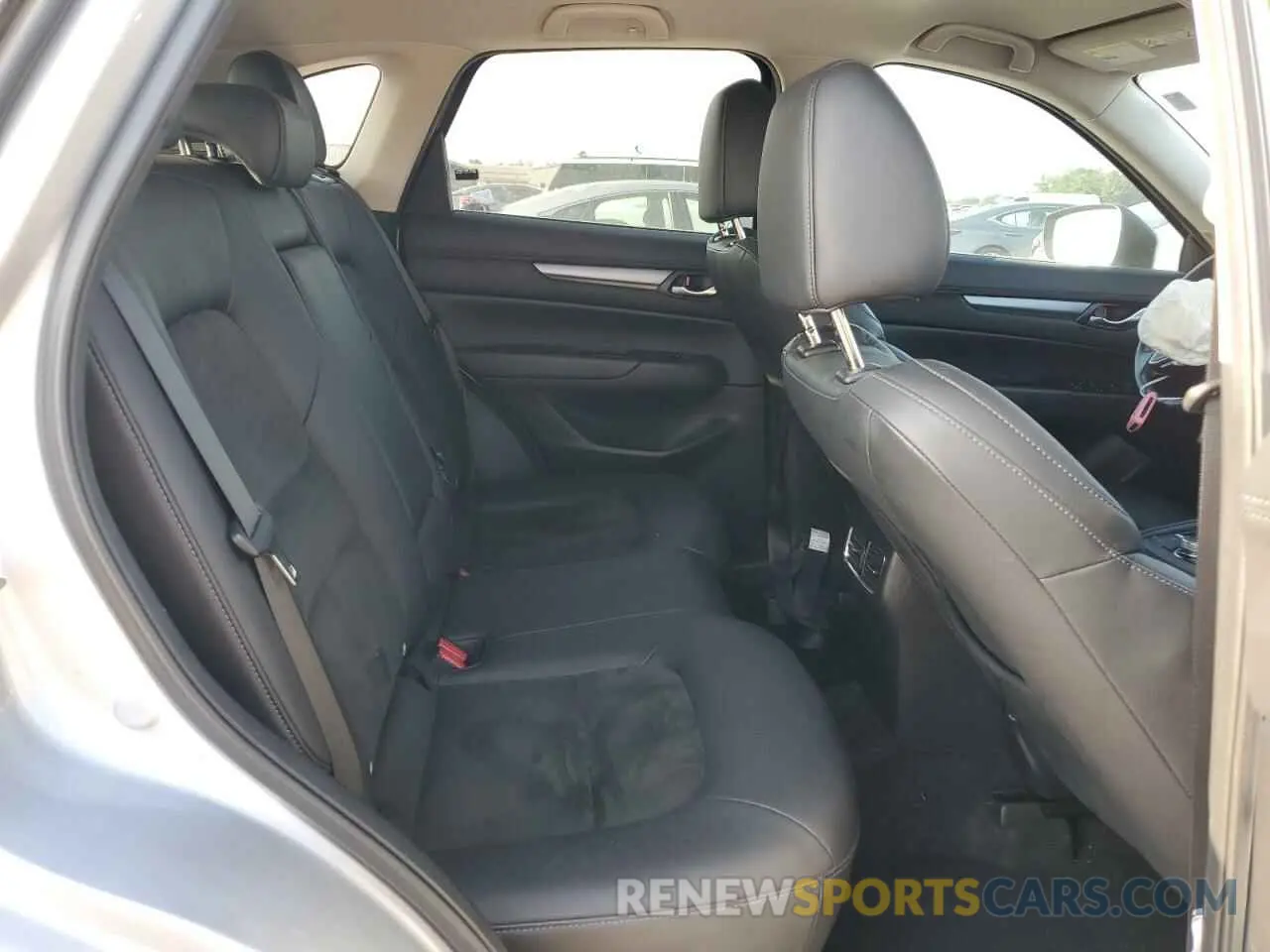 11 Photograph of a damaged car JM3KFACM1M0463449 MAZDA CX-5 2021