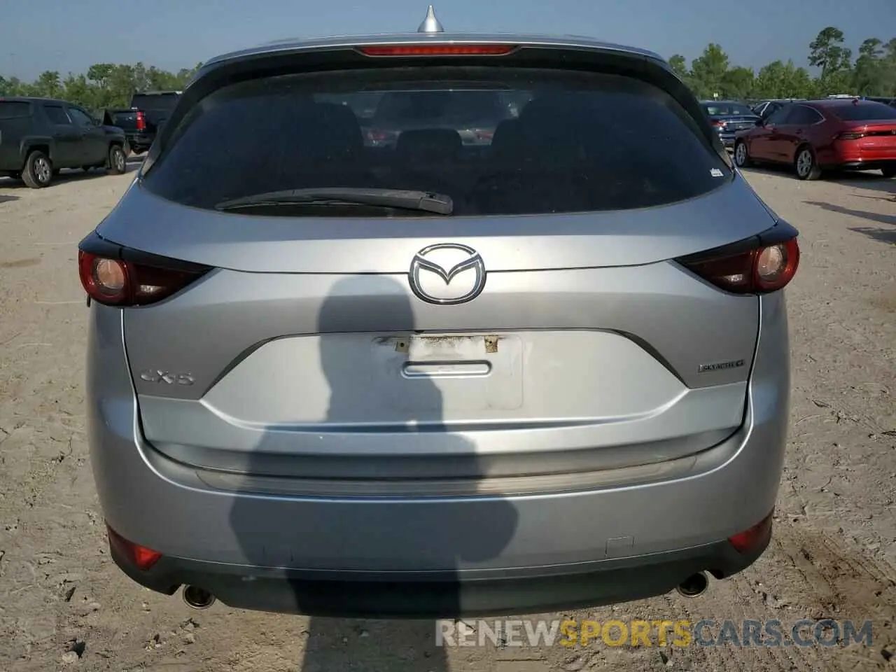 6 Photograph of a damaged car JM3KFACM1M0463449 MAZDA CX-5 2021