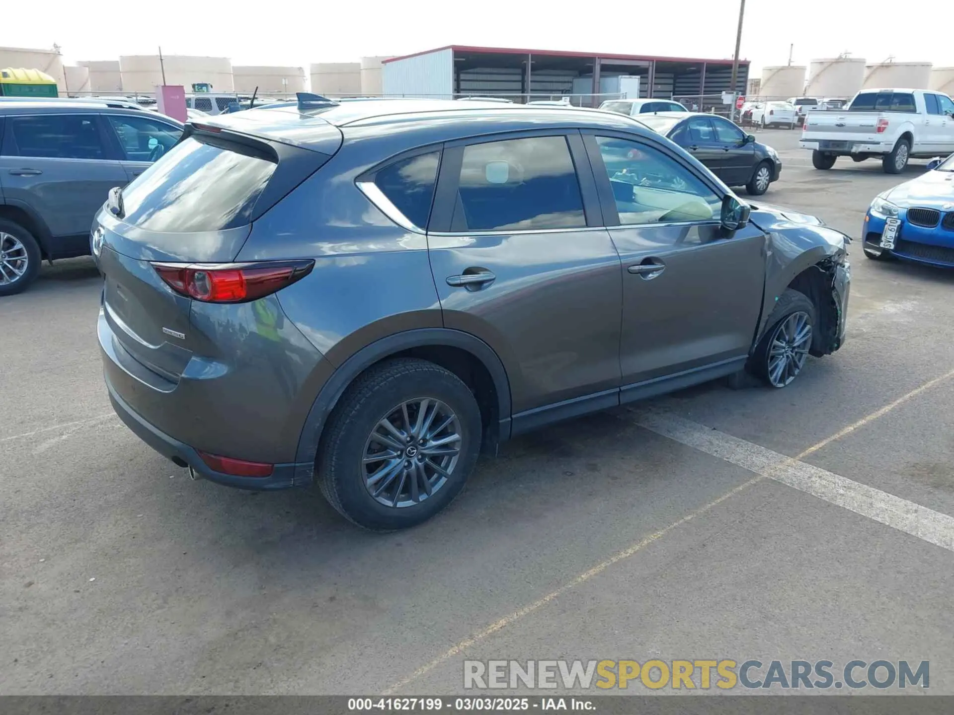 4 Фотография поврежденного автомобиля JM3KFACM2M1348305 MAZDA CX-5 2021