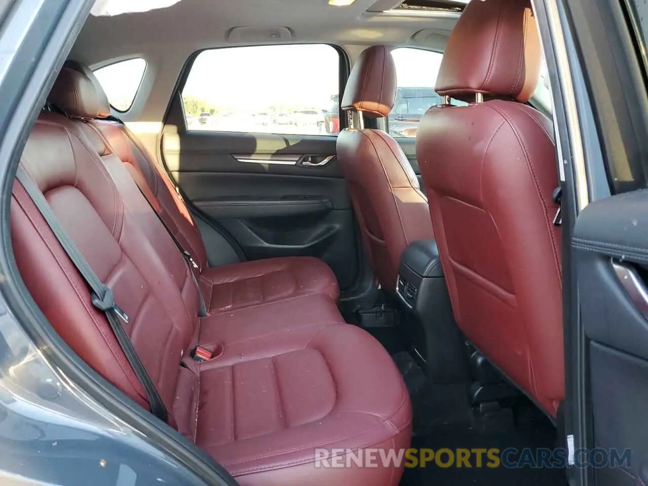 11 Фотография поврежденного автомобиля JM3KFACM3M0387734 MAZDA CX-5 2021