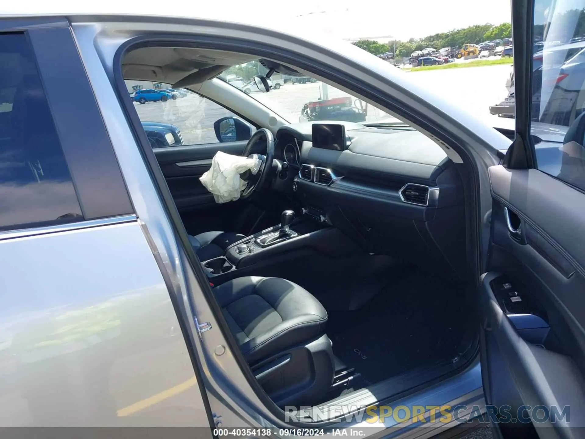 5 Photograph of a damaged car JM3KFACM4M0303145 MAZDA CX-5 2021