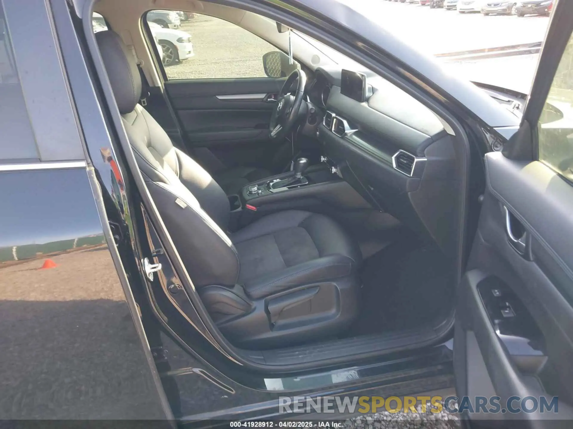 5 Photograph of a damaged car JM3KFACM5M1313631 MAZDA CX-5 2021