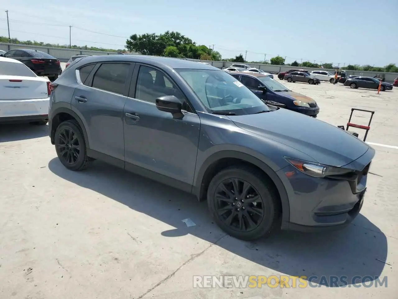 4 Photograph of a damaged car JM3KFACM8M0325990 MAZDA CX-5 2021