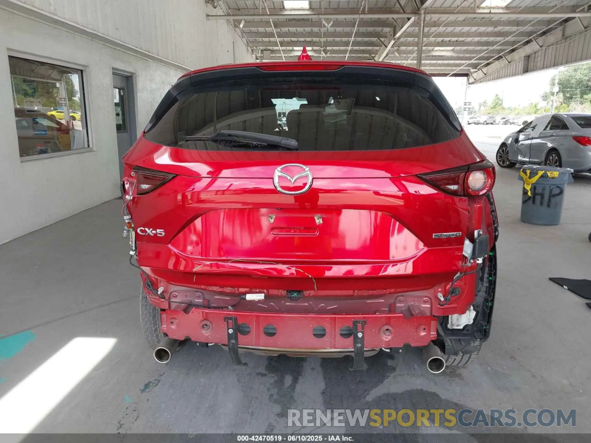 17 Фотография поврежденного автомобиля JM3KFACM8M1305118 MAZDA CX-5 2021