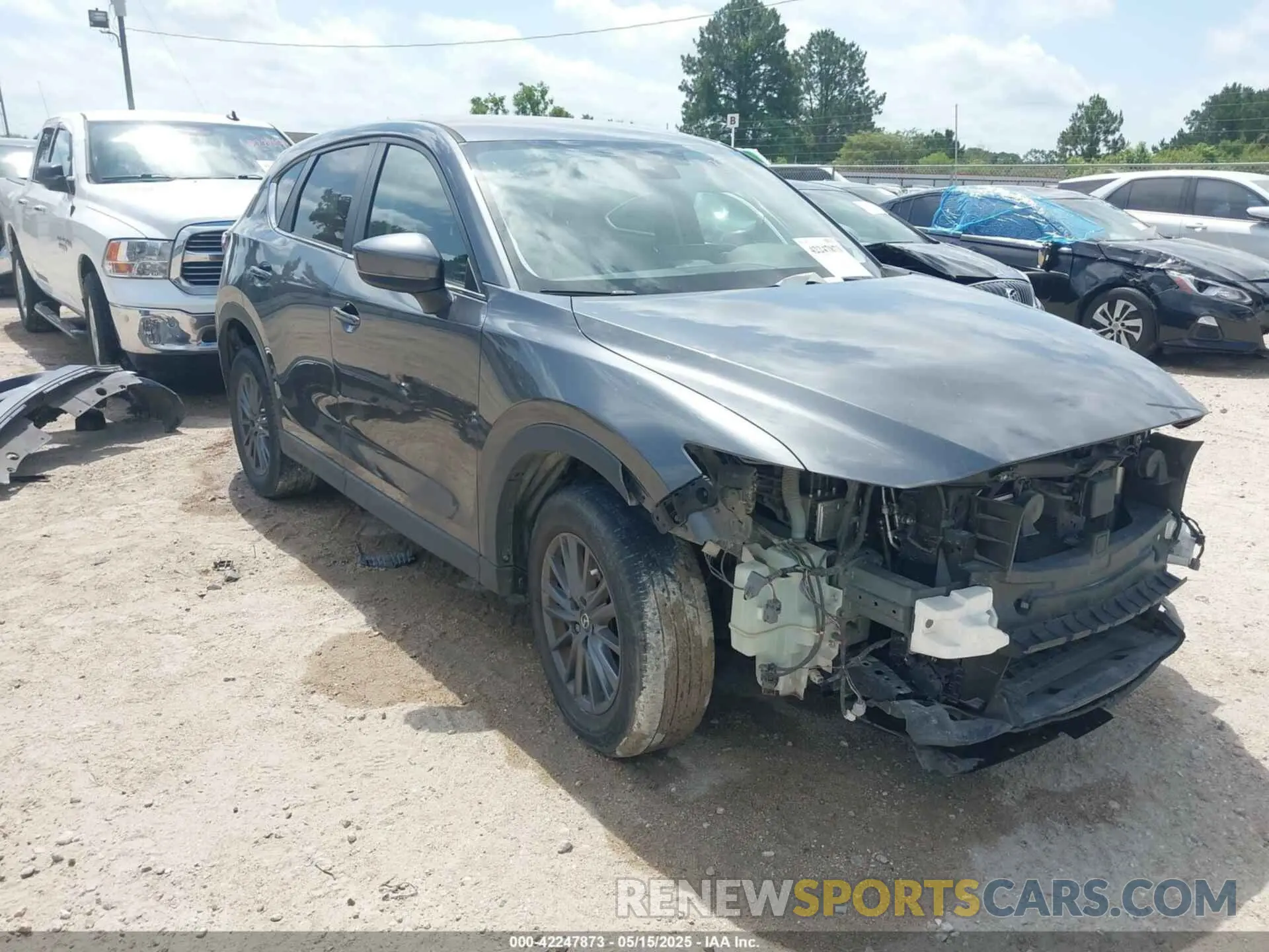 1 Photograph of a damaged car JM3KFACM9M0461562 MAZDA CX-5 2021