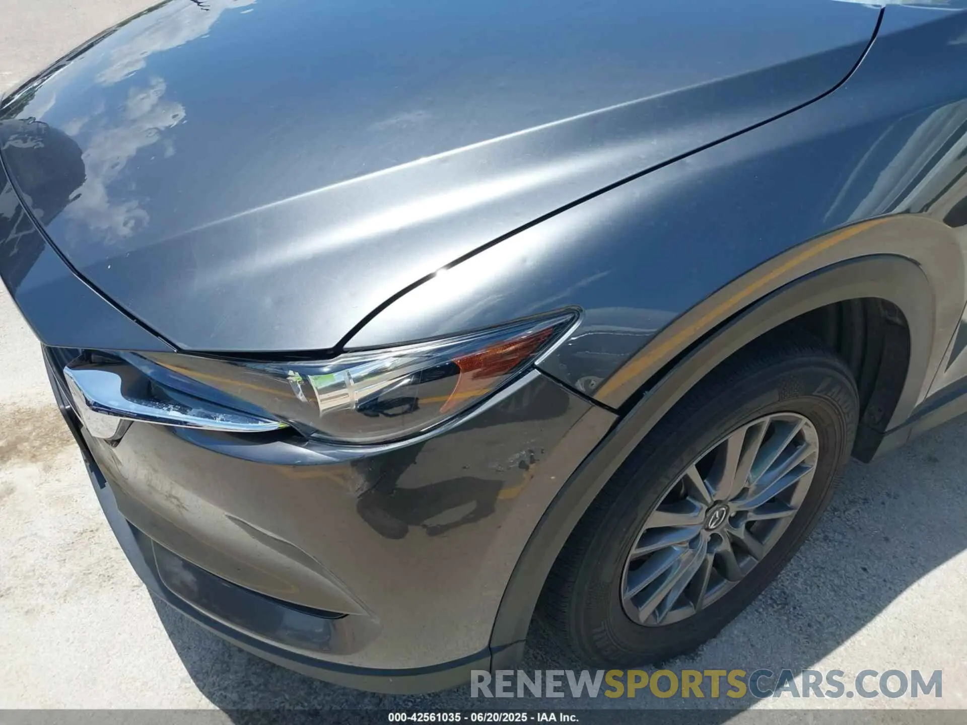 18 Photograph of a damaged car JM3KFACMXM0332701 MAZDA CX-5 2021