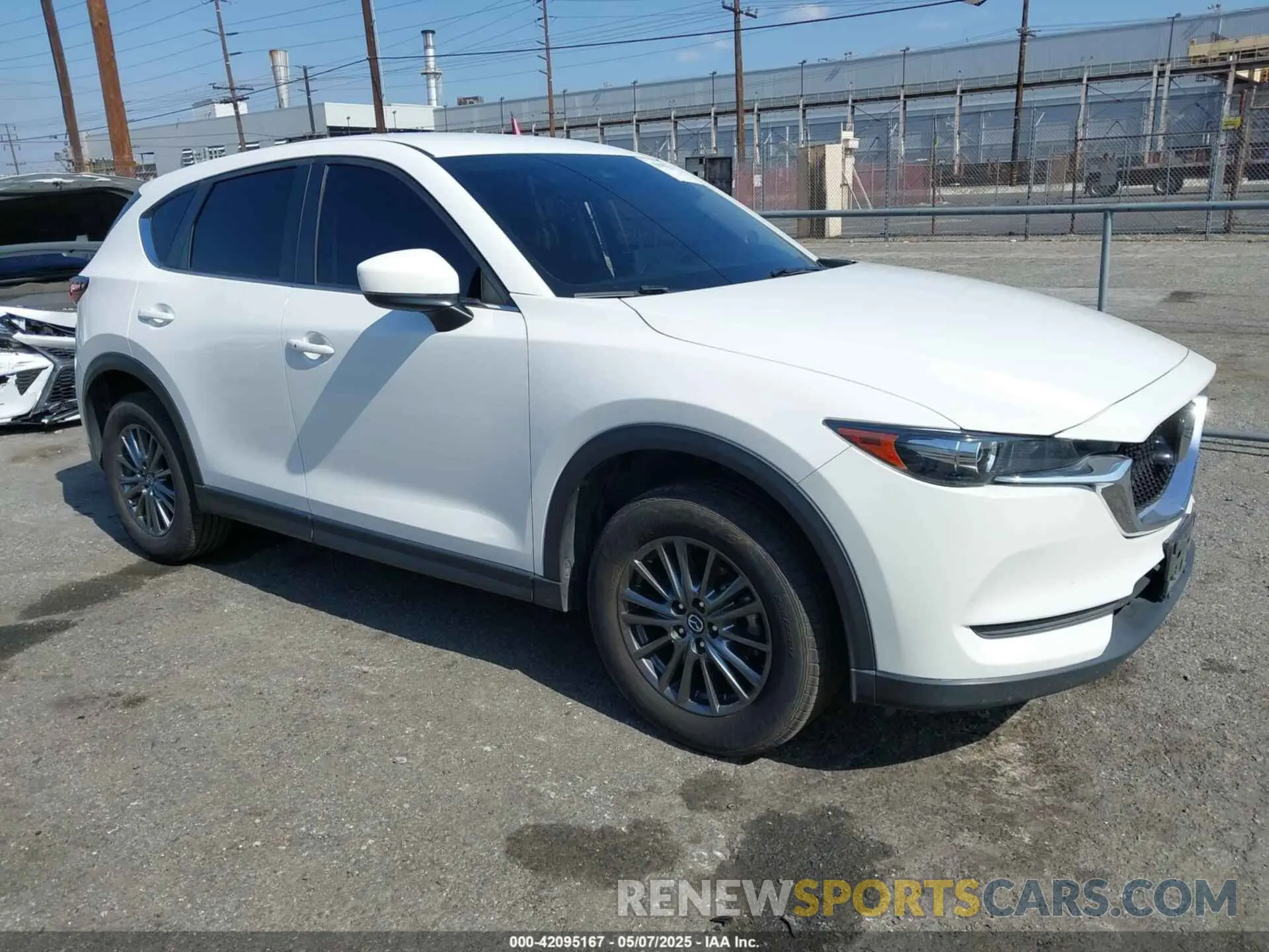 1 Фотография поврежденного автомобиля JM3KFACMXM0369795 MAZDA CX-5 2021