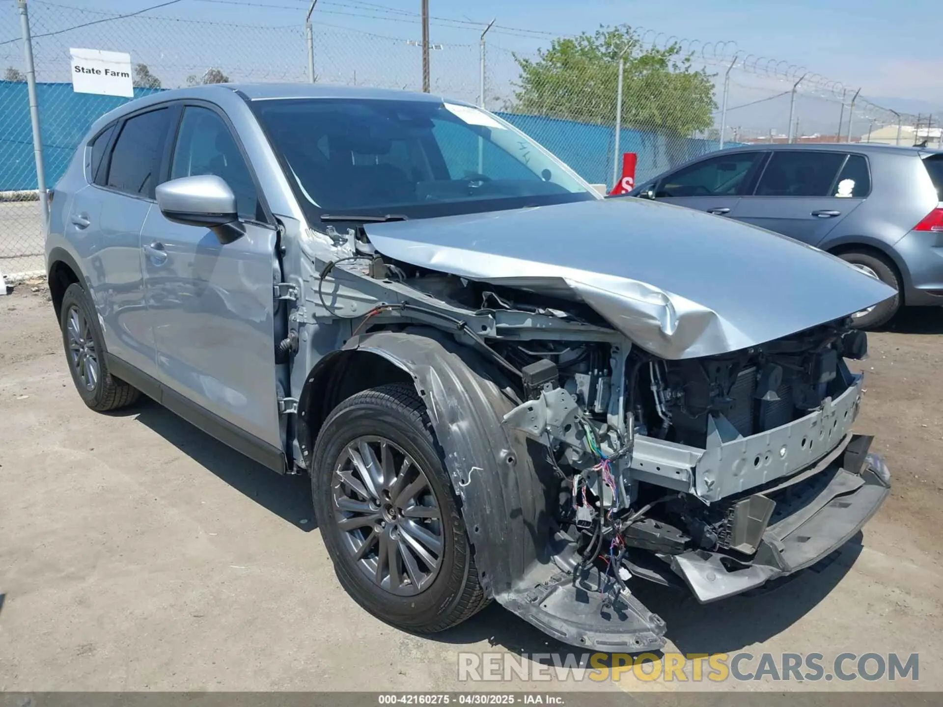 1 Фотография поврежденного автомобиля JM3KFACMXM0408708 MAZDA CX-5 2021