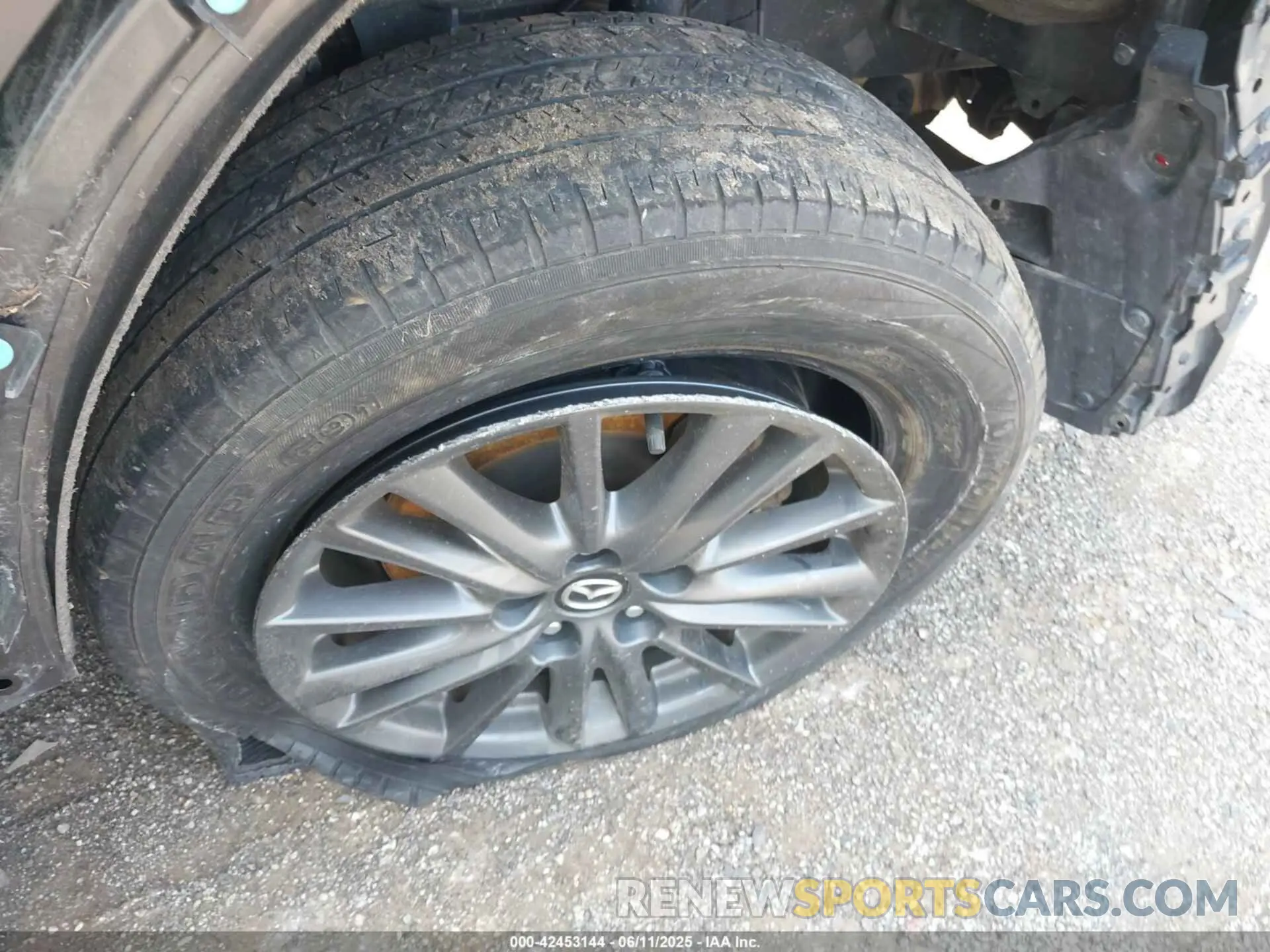 12 Photograph of a damaged car JM3KFACMXM1333664 MAZDA CX-5 2021